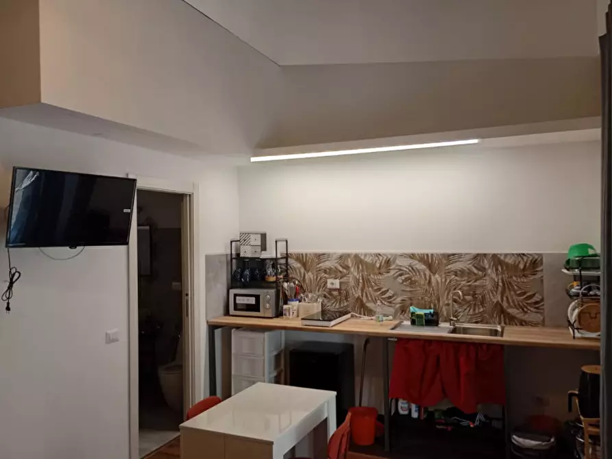 Immagine 16 di Appartamento in affitto  in Via Pietro Trinchera 12 a Napoli