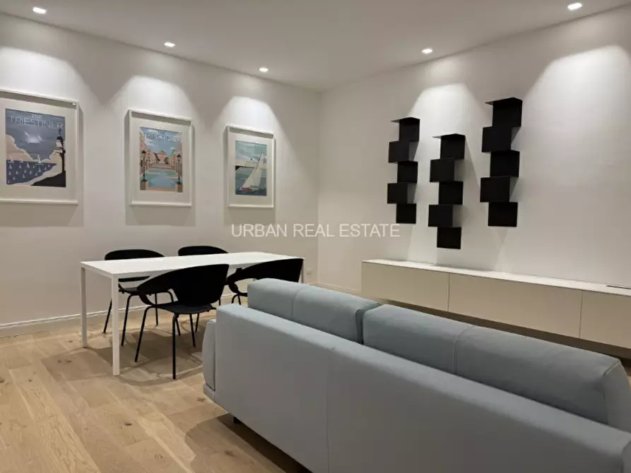 Immagine 1 di Appartamento in affitto  in Via Carducci 8 a Trieste