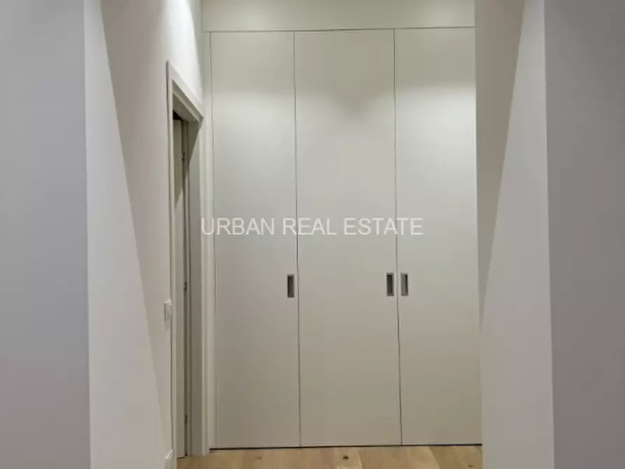 Immagine 4 di Appartamento in affitto  in Via Carducci 8 a Trieste