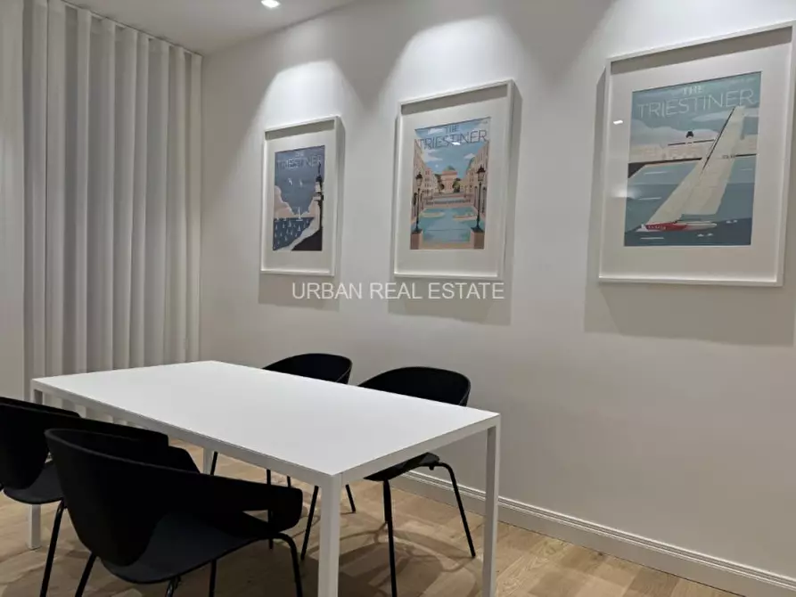Immagine 8 di Appartamento in affitto  in Via Carducci 8 a Trieste