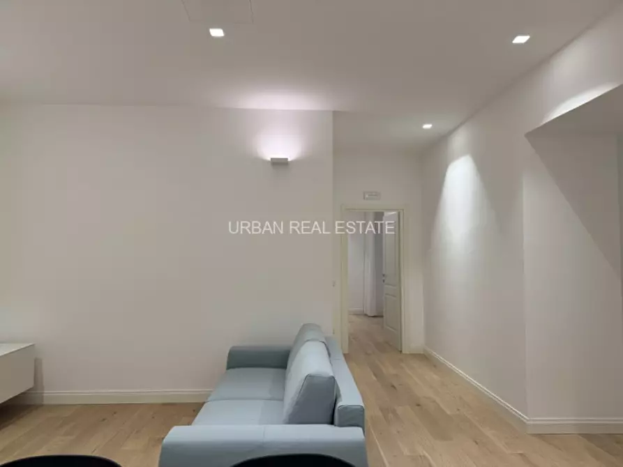 Immagine 13 di Appartamento in affitto  in Via Carducci 8 a Trieste