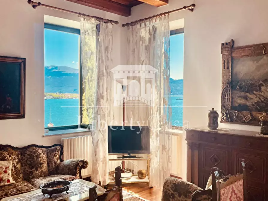 Immagine 5 di Appartamento in vendita  in Via Roma a Toscolano-Maderno