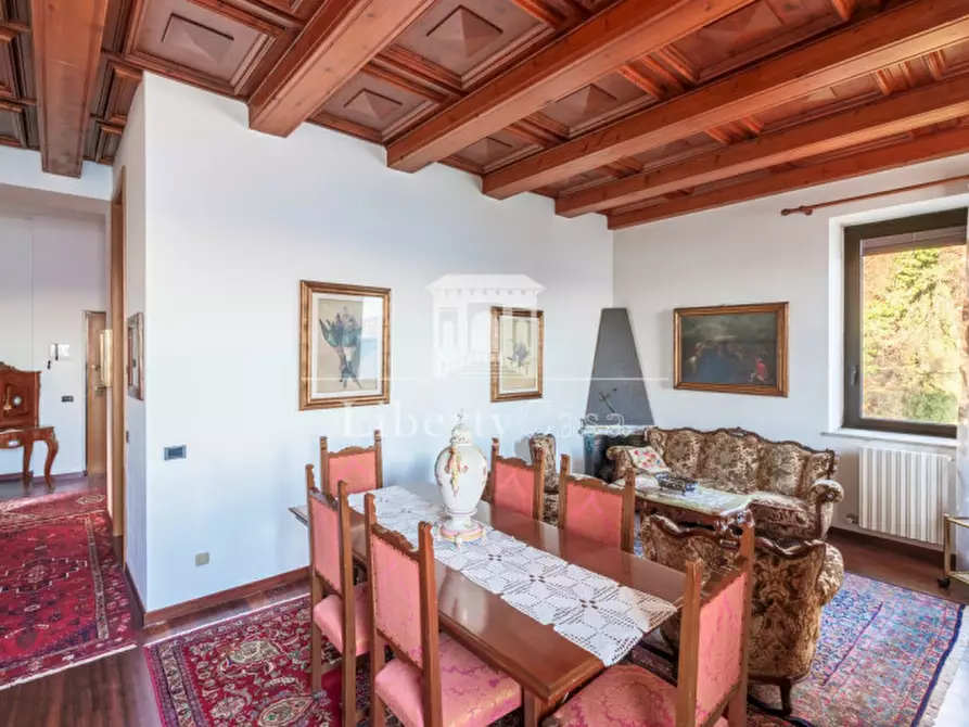 Immagine 6 di Appartamento in vendita  in Via Roma a Toscolano-Maderno