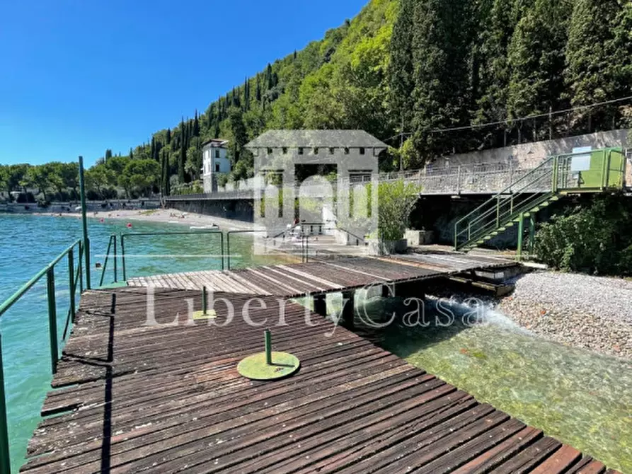 Immagine 20 di Appartamento in vendita  in Via Roma a Toscolano-Maderno