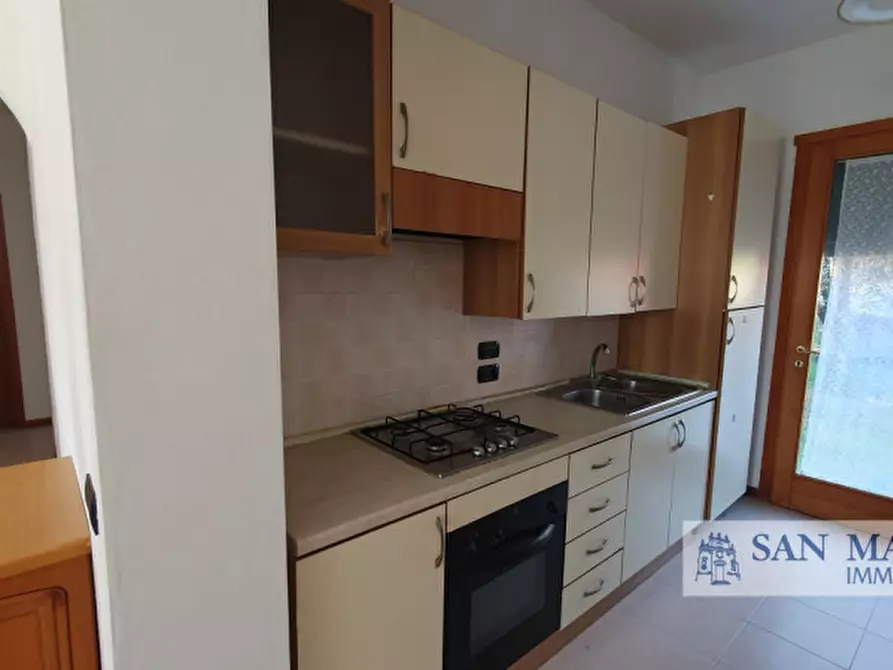 Immagine 6 di Appartamento in affitto  in Via Brigata Cadore 33 a Castegnero