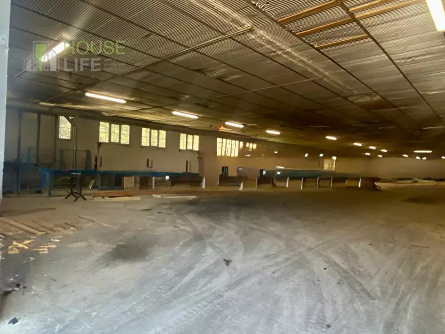 Immagine 6 di Capannone industriale in vendita  in sp350 a Valdastico