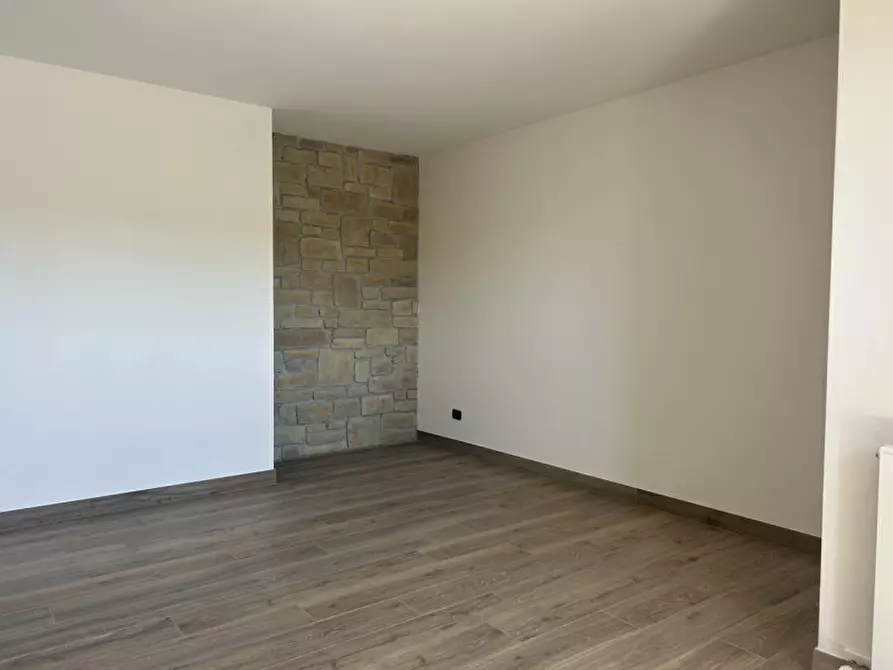 Immagine 9 di Appartamento in vendita  in Via Ponte a Bosco Chiesanuova