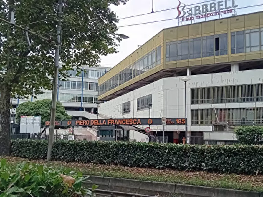 Immagine 2 di Monolocale in vendita  in Corso Svizzera 185 a Torino