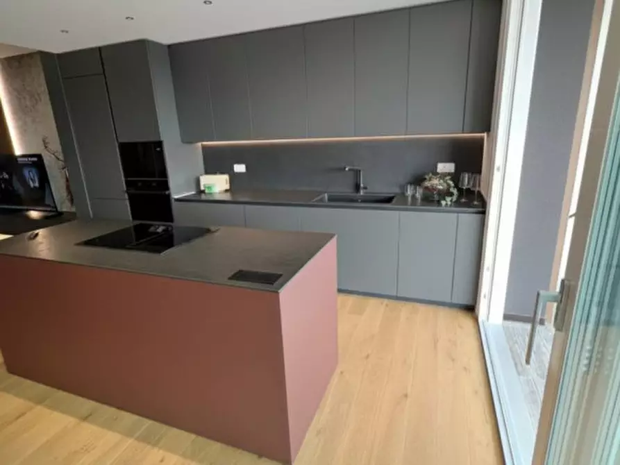 Immagine 2 di Appartamento in vendita  in Via Beato Pellegrino a Padova