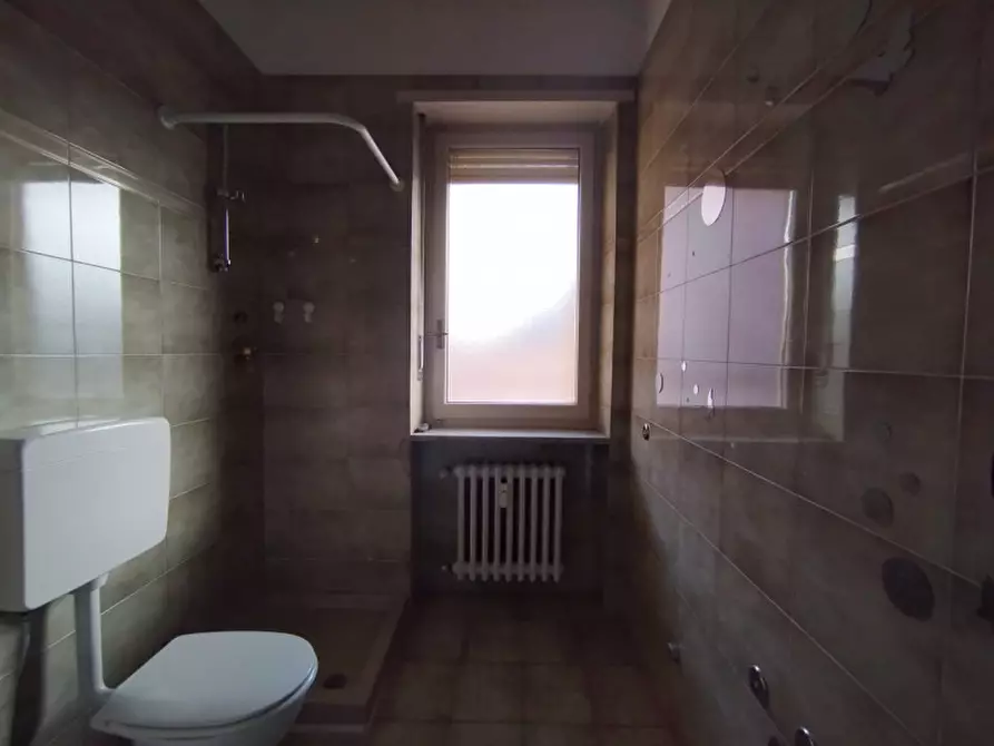 Immagine 21 di Appartamento in vendita  in Corso Galileo Ferraris 4 a Chivasso