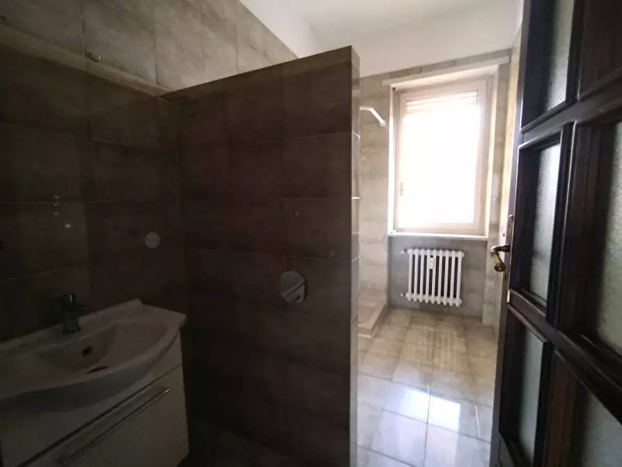 Immagine 23 di Appartamento in vendita  in Corso Galileo Ferraris 4 a Chivasso