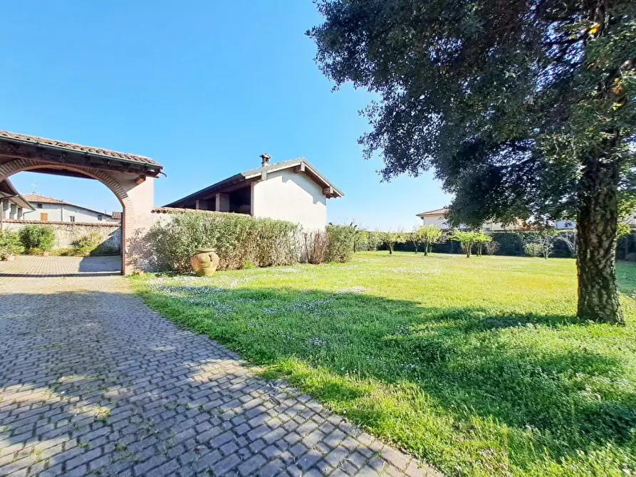 Immagine 13 di Casa indipendente in vendita  in Via Milano a Rovato
