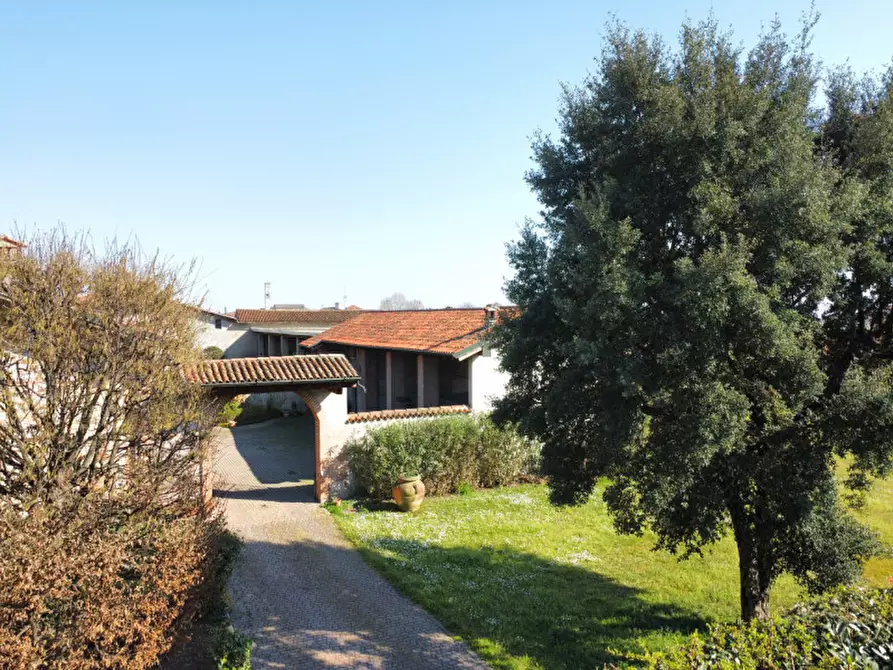 Immagine 15 di Casa indipendente in vendita  in Via Milano a Rovato