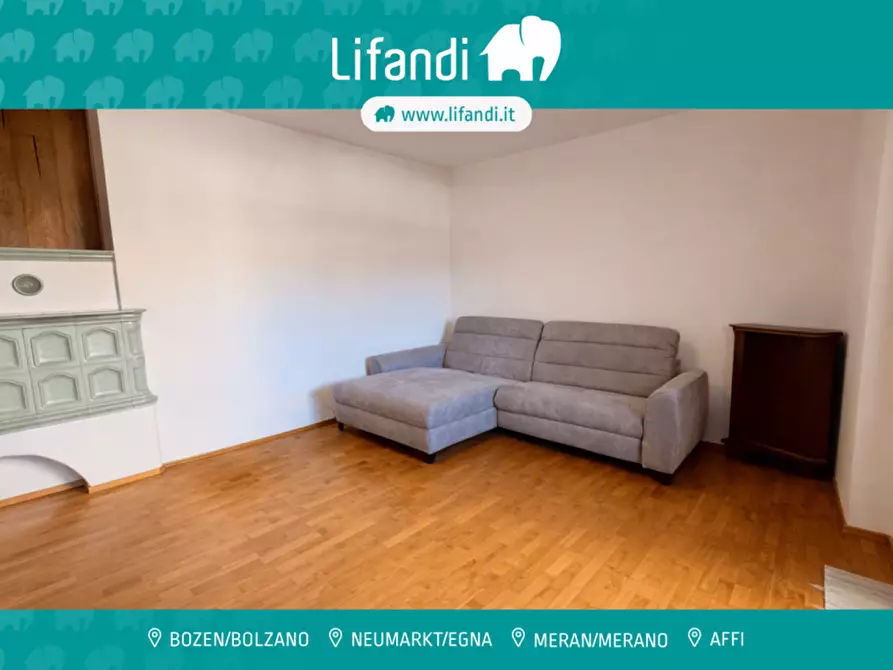 Immagine 1 di Appartamento in vendita  in St.-Michael-Platz - Piazza San Michele a Appiano Sulla Strada Del Vino .Eppan An Der.