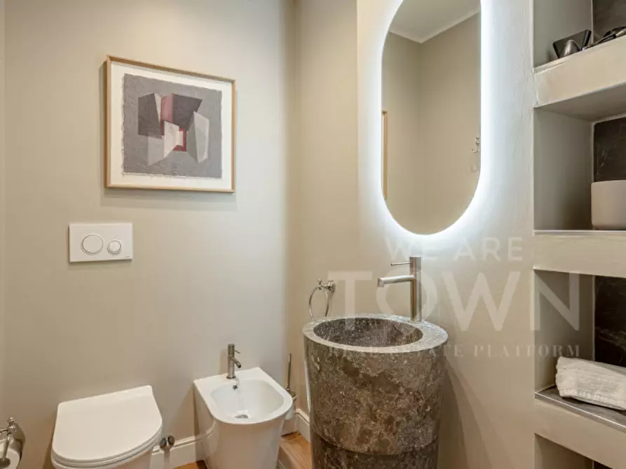 Immagine 14 di Appartamento in vendita  in Largo della Crocetta, 1 a Milano