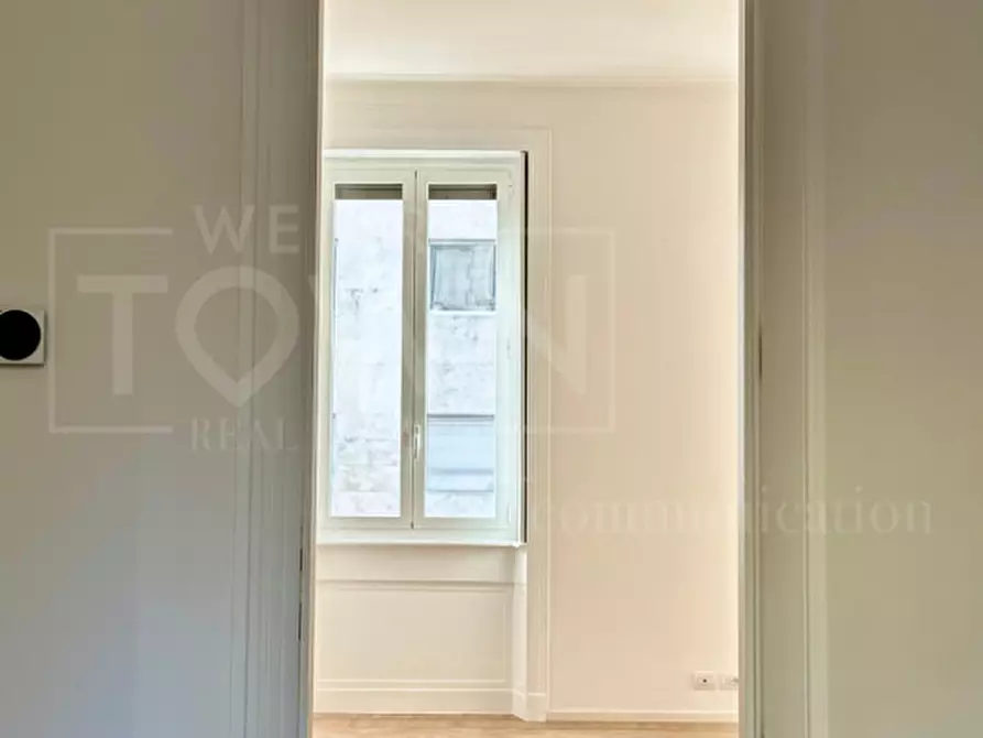 Immagine 11 di Appartamento in affitto  in Piazza Santa Maria Beltrade, 2 a Milano
