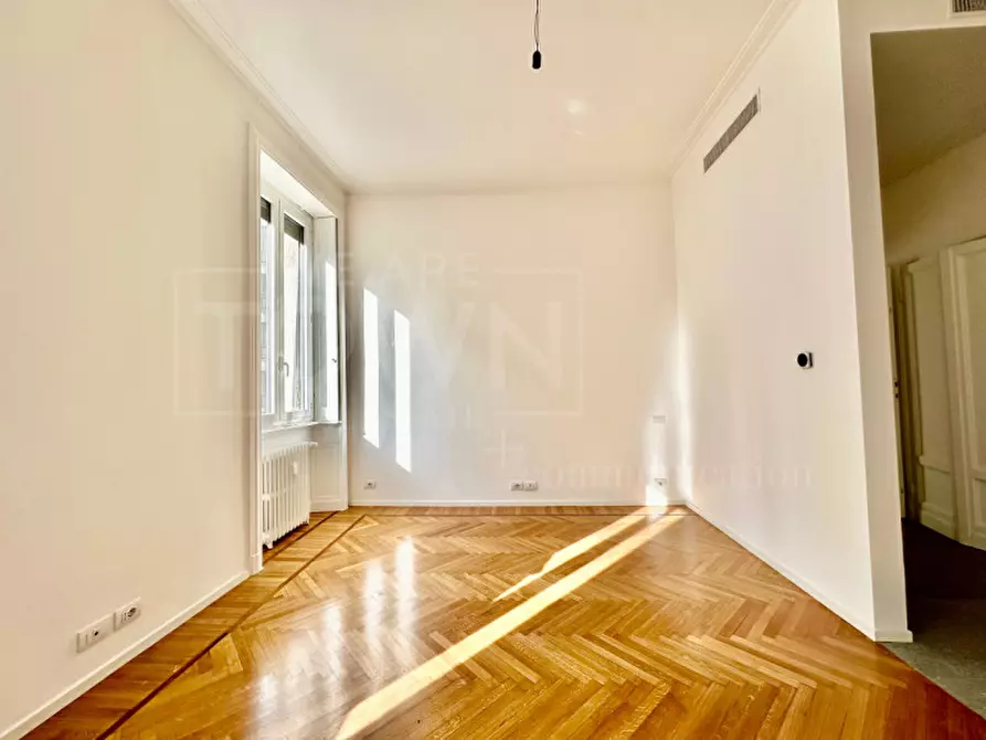 Immagine 37 di Appartamento in affitto  in Piazza Santa Maria Beltrade, 2 a Milano