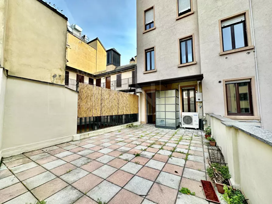 Immagine 1 di Appartamento in affitto  in Piazza Santa Maria Beltrade, 2 a Milano