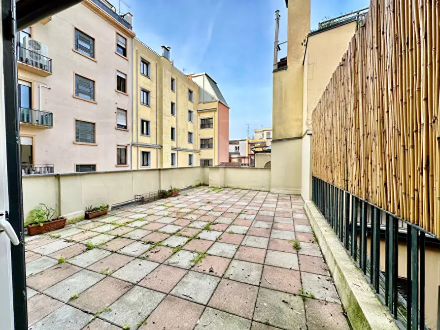 Immagine 2 di Appartamento in affitto  in Piazza Santa Maria Beltrade, 2 a Milano