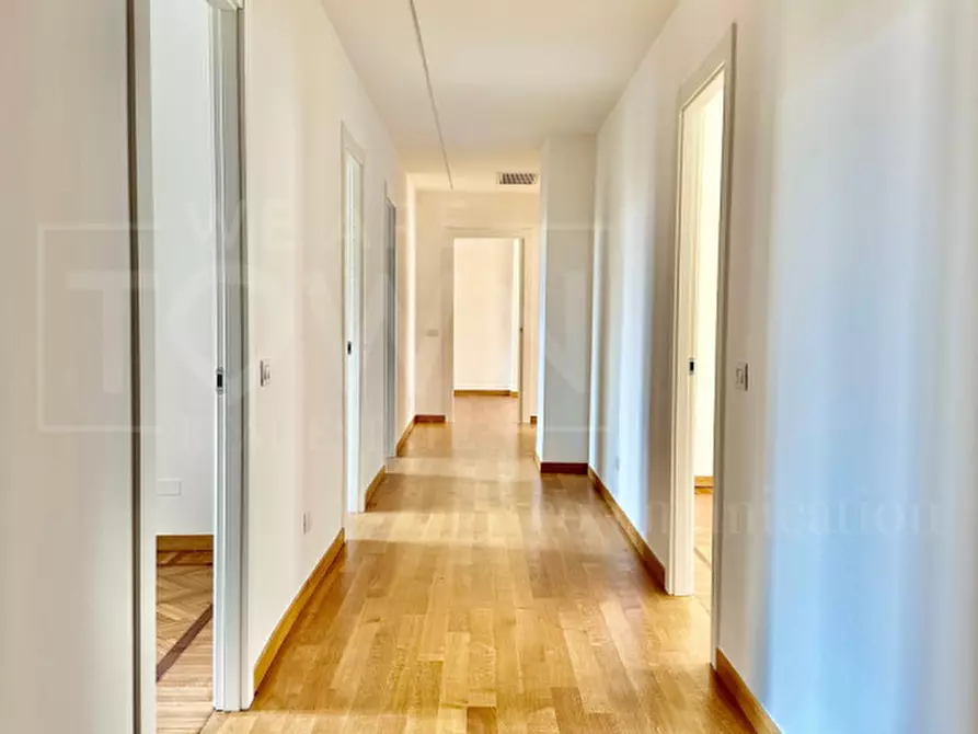 Immagine 4 di Appartamento in affitto  in Piazza Santa Maria Beltrade, 2 a Milano