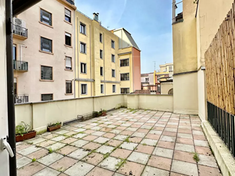Immagine 12 di Appartamento in affitto  in Piazza Santa Maria Beltrade, 2 a Milano