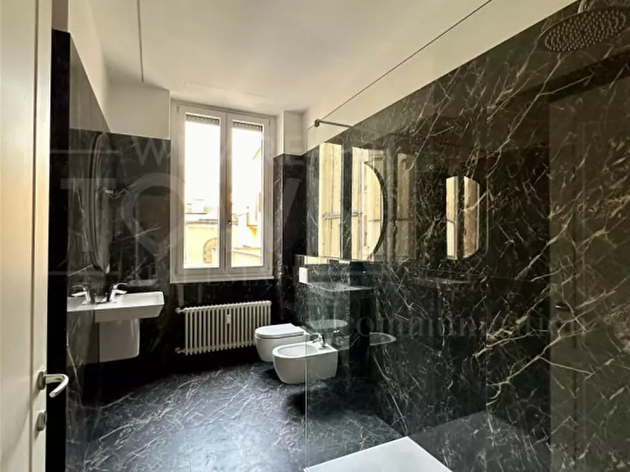 Immagine 30 di Appartamento in affitto  in Piazza Santa Maria Beltrade, 2 a Milano