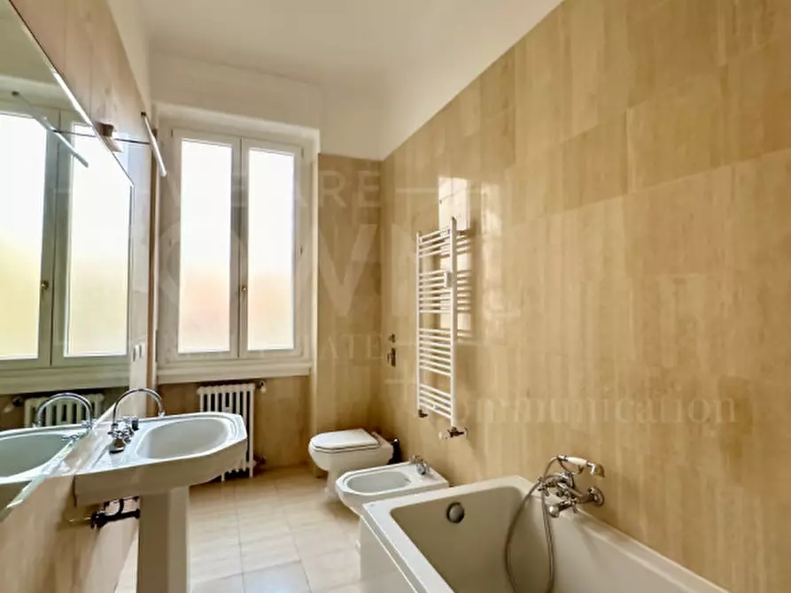 Immagine 34 di Appartamento in affitto  in Piazza Santa Maria Beltrade, 2 a Milano