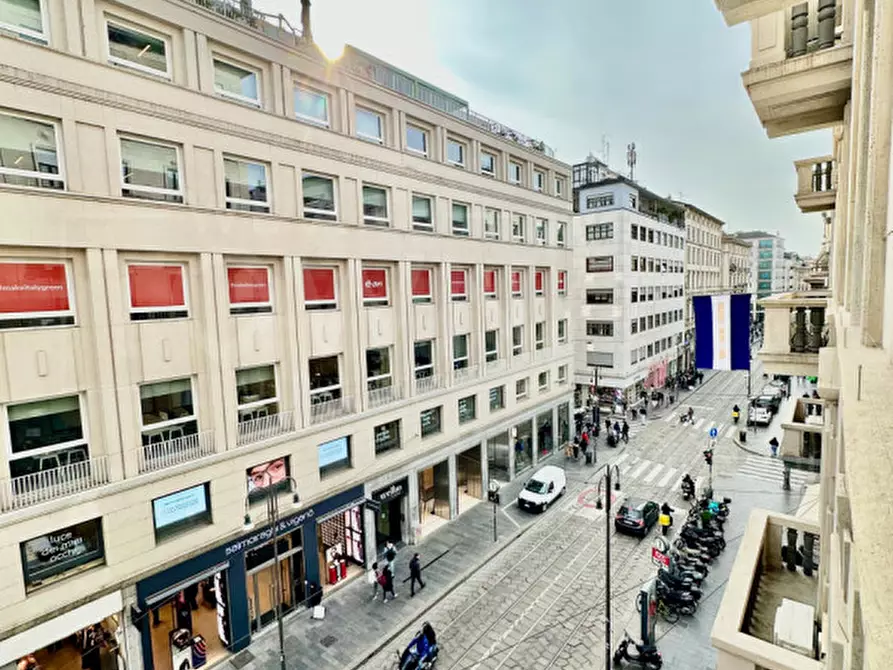 Immagine 37 di Appartamento in affitto  in Piazza Santa Maria Beltrade, 2 a Milano