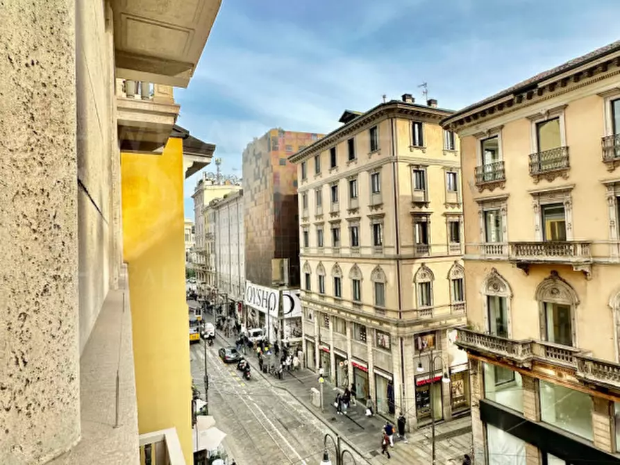 Immagine 38 di Appartamento in affitto  in Piazza Santa Maria Beltrade, 2 a Milano