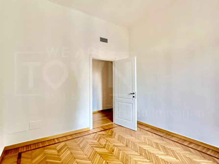 Immagine 42 di Appartamento in affitto  in Piazza Santa Maria Beltrade, 2 a Milano