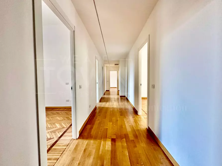 Immagine 44 di Appartamento in affitto  in Piazza Santa Maria Beltrade, 2 a Milano