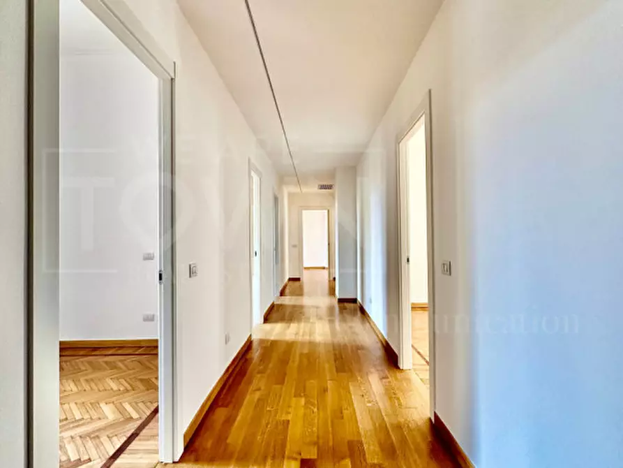 Immagine 45 di Appartamento in affitto  in Piazza Santa Maria Beltrade, 2 a Milano