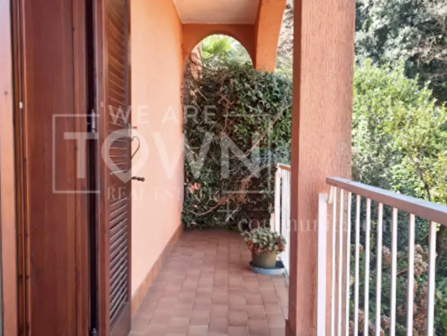 Immagine 2 di Appartamento in vendita  in Via Bertarello, 17 a Baveno