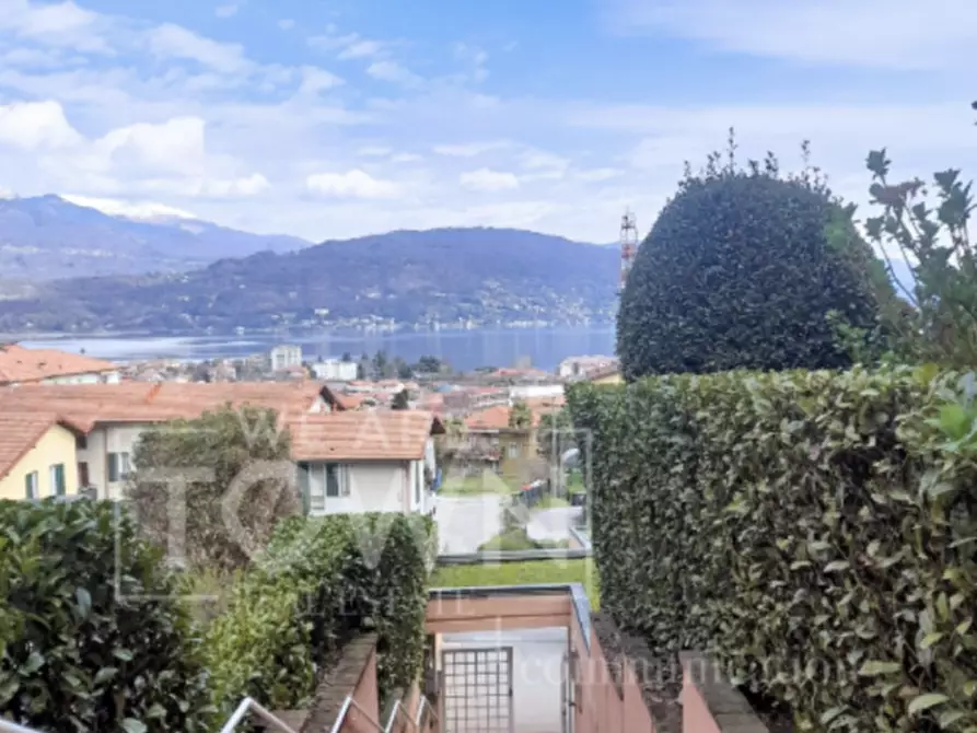 Immagine 4 di Appartamento in vendita  in Via Bertarello, 17 a Baveno