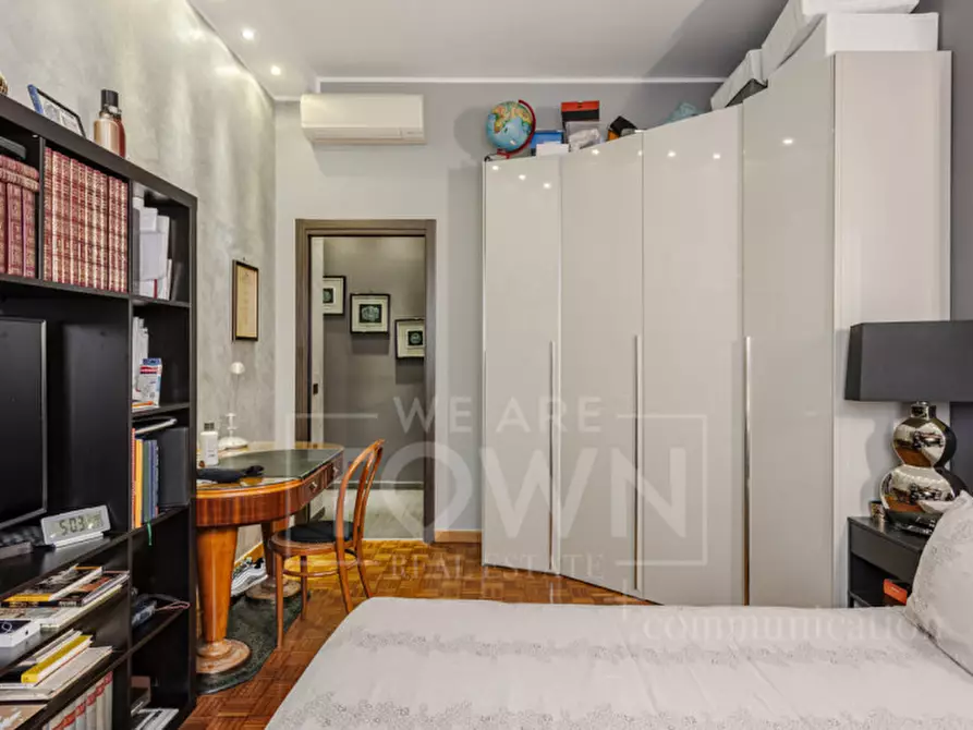 Immagine 8 di Appartamento in vendita  in Viale Emilio Caldara a Milano