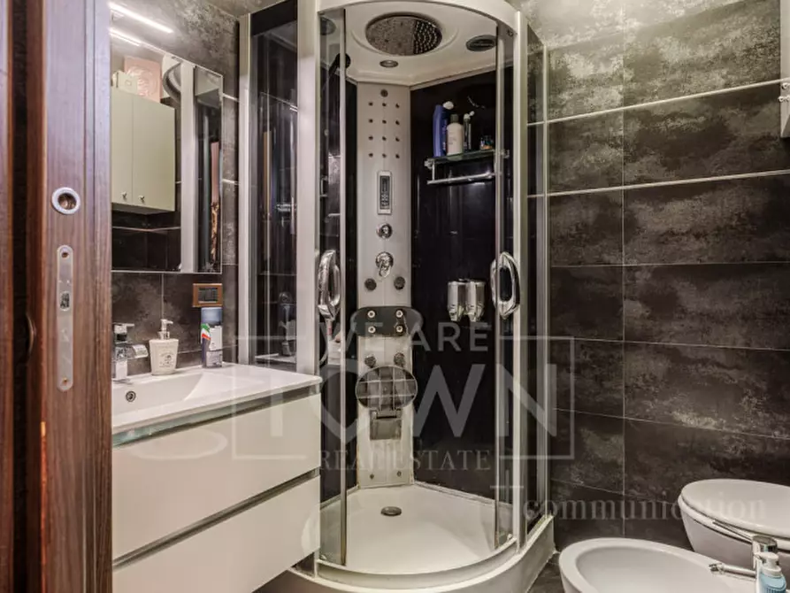 Immagine 14 di Appartamento in vendita  in Viale Emilio Caldara a Milano