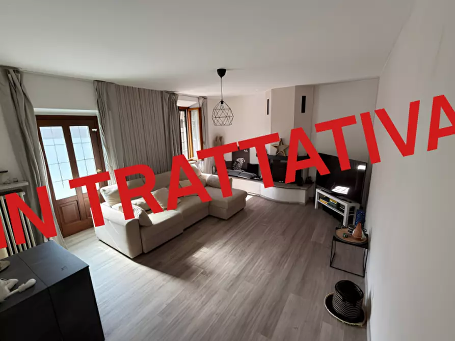 Immagine 1 di Appartamento in vendita  in Via Vittorio Emanuele II, 7 a Oltrona Di San Mamette