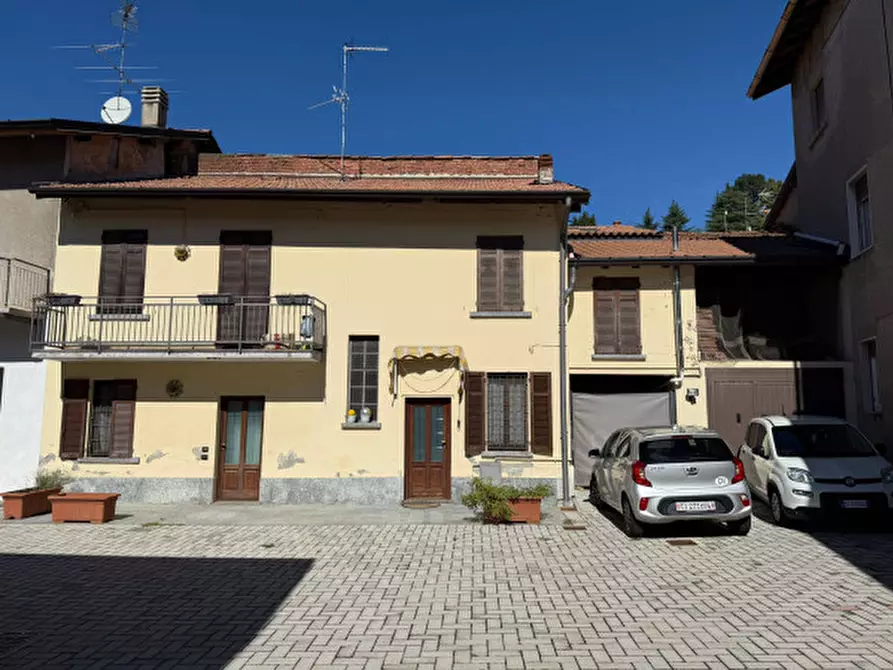 Immagine 3 di Appartamento in vendita  in Via Vittorio Emanuele II, 7 a Oltrona Di San Mamette