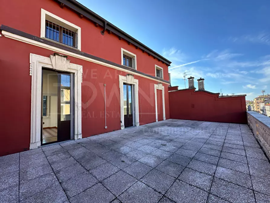 Immagine 1 di Appartamento in affitto  in Via Spartaco, 38 a Milano