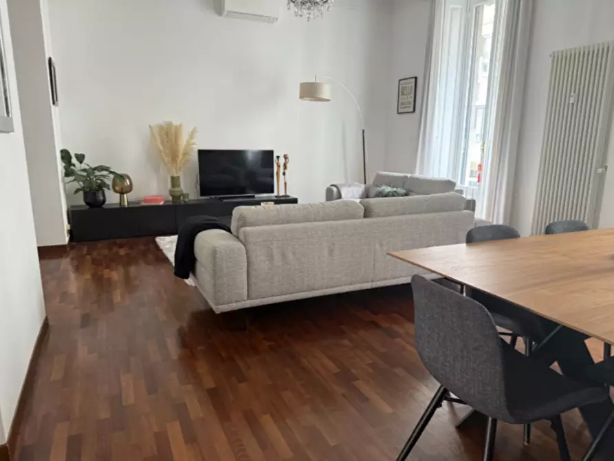 Immagine 3 di Appartamento in affitto  in Via Bartolomeo Panizza, 4 a Milano