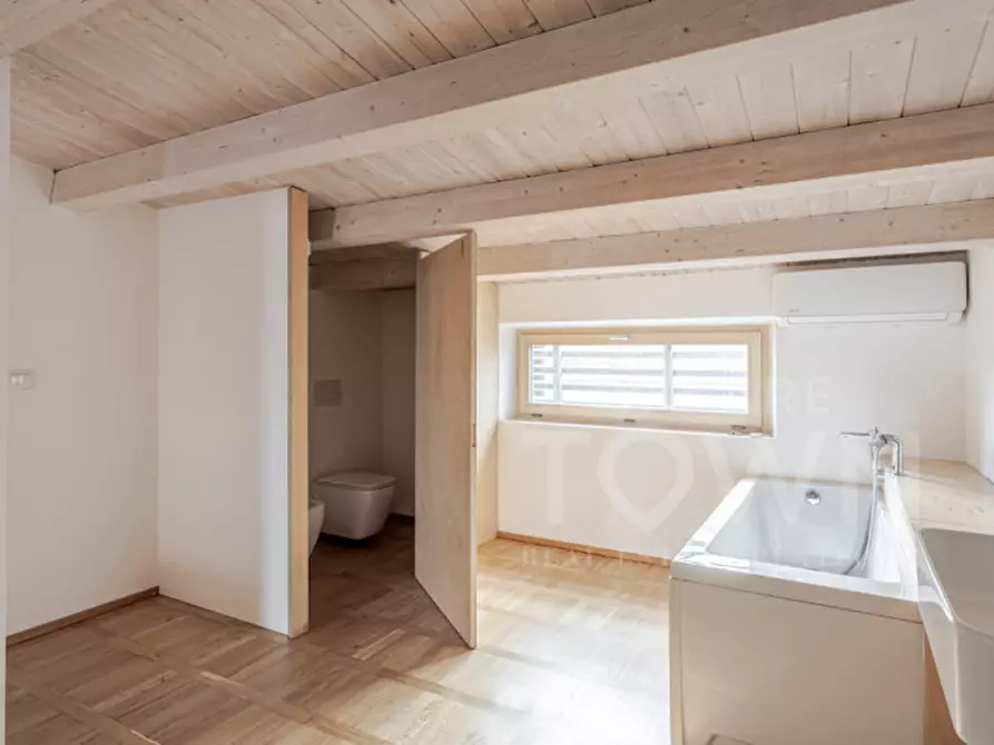 Immagine 6 di Appartamento in vendita  in Via Michele Pericle Negrotto, 31/10 a Milano