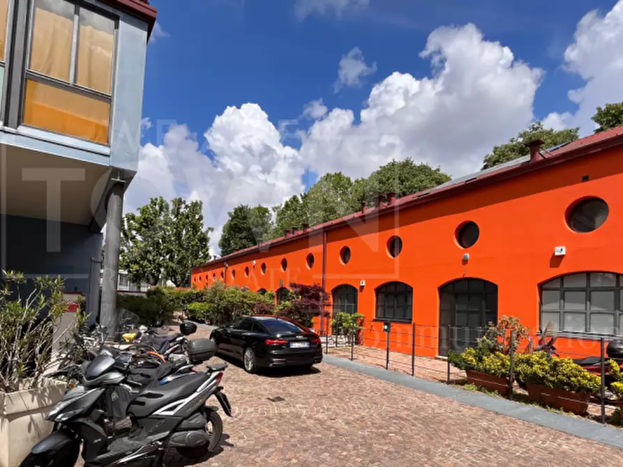 Immagine 4 di Appartamento in vendita  in Via Cesare Ajraghi a Milano