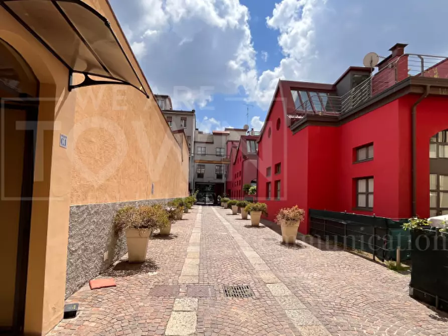 Immagine 5 di Appartamento in vendita  in Via Cesare Ajraghi a Milano