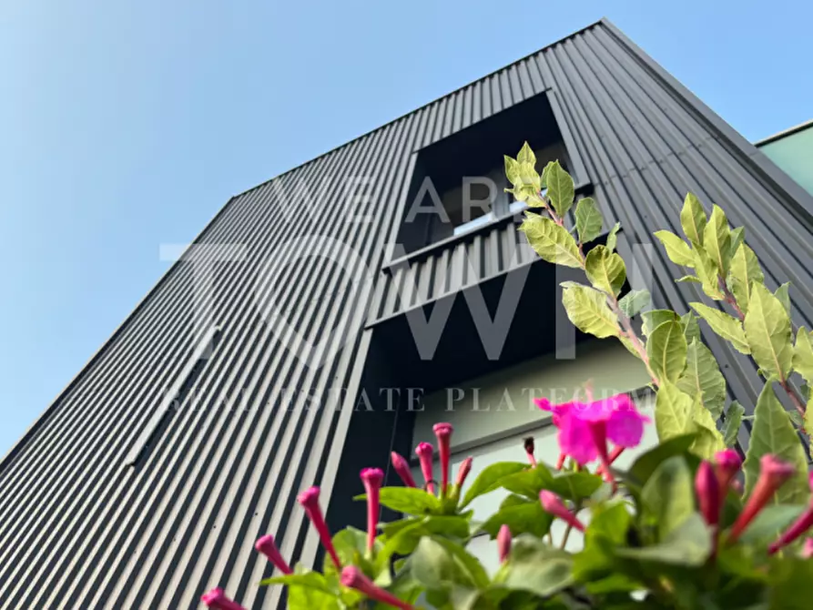 Immagine 1 di Appartamento in vendita  in Via Michele Pericle Negrotto, 31/12 a Milano