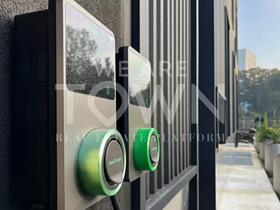 Immagine 25 di Appartamento in vendita  in Via Michele Pericle Negrotto, 31/12 a Milano