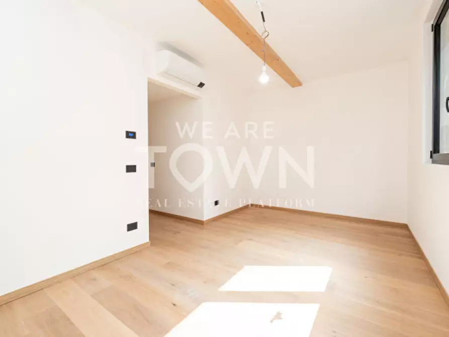 Immagine 48 di Appartamento in vendita  in Via Michele Pericle Negrotto, 31/12 a Milano