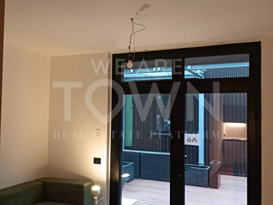 Immagine 8 di Appartamento in vendita  in Via Michele Pericle Negrotto, 31/12 a Milano