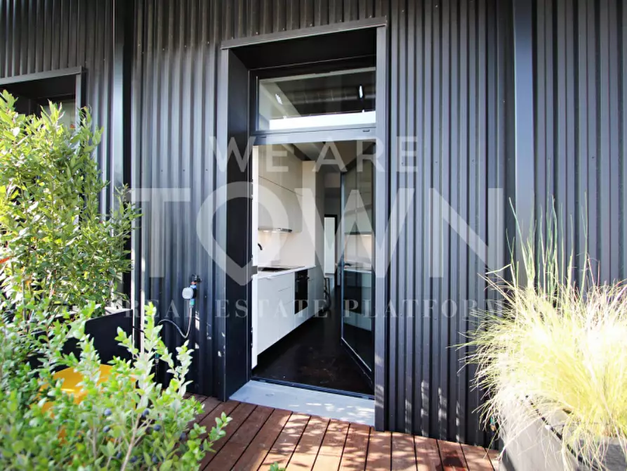 Immagine 26 di Appartamento in vendita  in Via Michele Pericle Negrotto, 31/12 a Milano