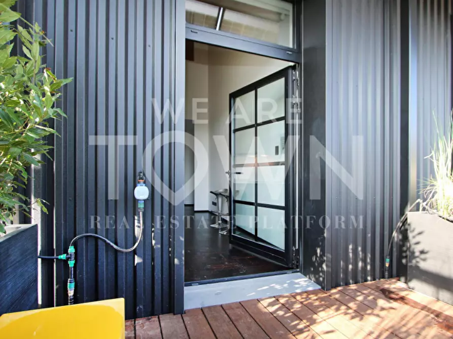 Immagine 27 di Appartamento in vendita  in Via Michele Pericle Negrotto, 31/12 a Milano