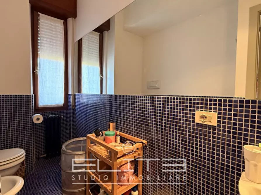 Immagine 9 di Appartamento in vendita  in VIA panoramica a Ancona